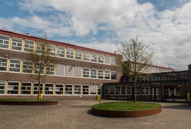 Maarten van Rossem school
